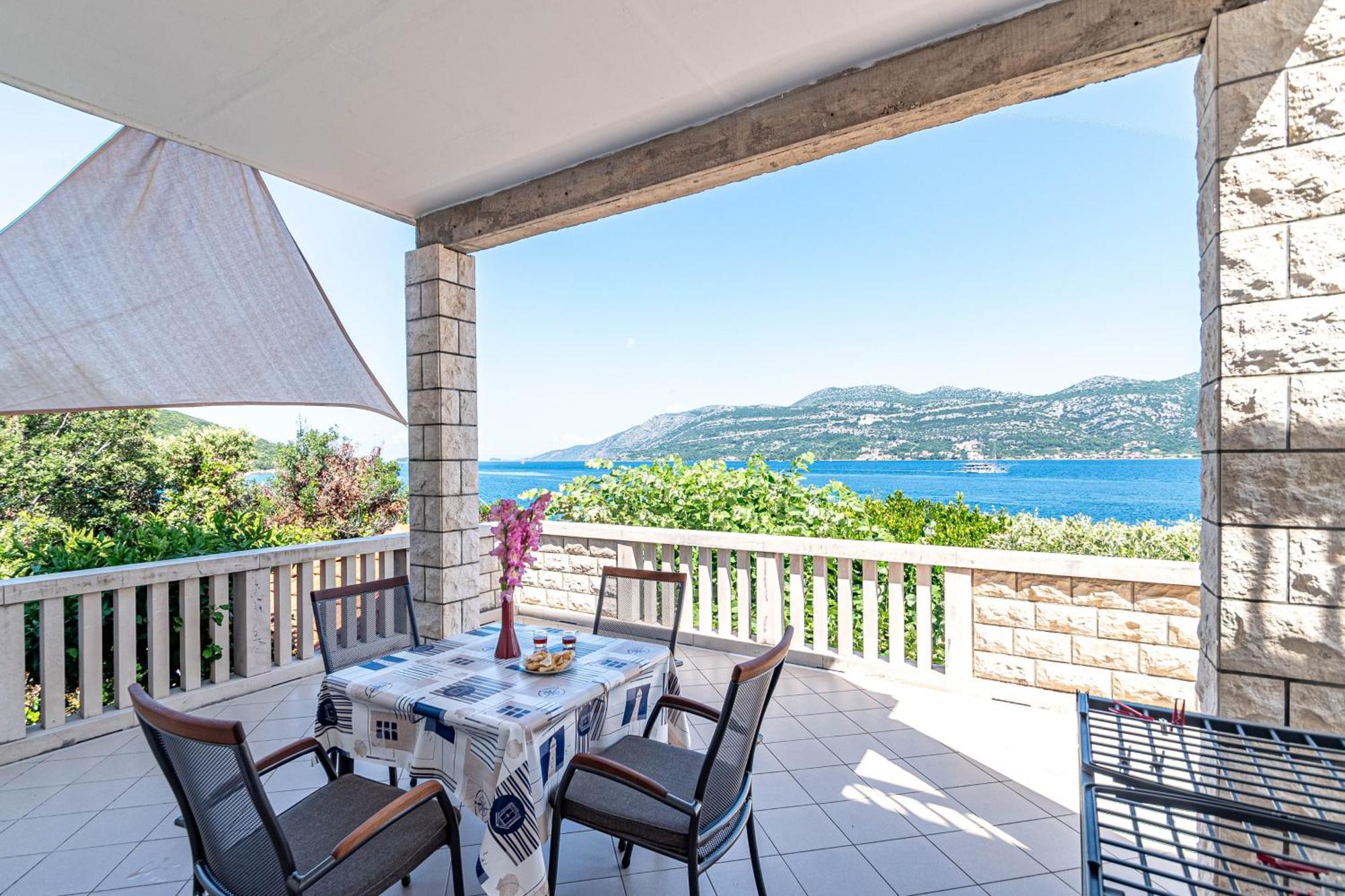 Apartments By The Sea Tri Zala, Korcula - 9237 Zrnovo Экстерьер фото