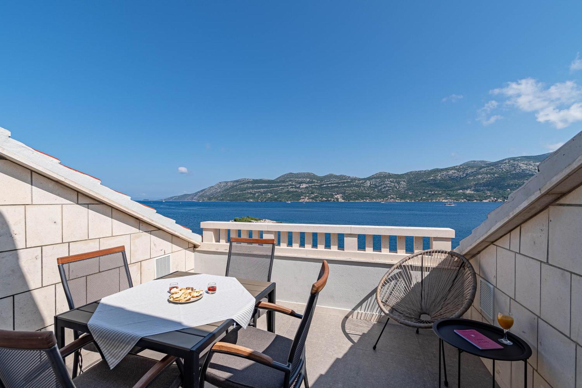 Apartments By The Sea Tri Zala, Korcula - 9237 Zrnovo Экстерьер фото